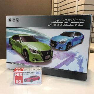 トヨタ(トヨタ)の★2台セット大特価♪トミカ トヨタ ピンク クラウン アスリート & RCカー(トイラジコン)