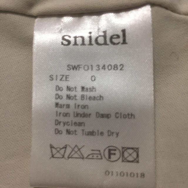 SNIDEL(スナイデル)のsnidel  チェック ウールワンピース 値下げ中 レディースのワンピース(ミニワンピース)の商品写真