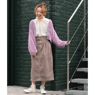 ダブルクローゼット(w closet)の今季新品🌟完売カラー ベルト付きコーデュロイナロースカート(ひざ丈スカート)