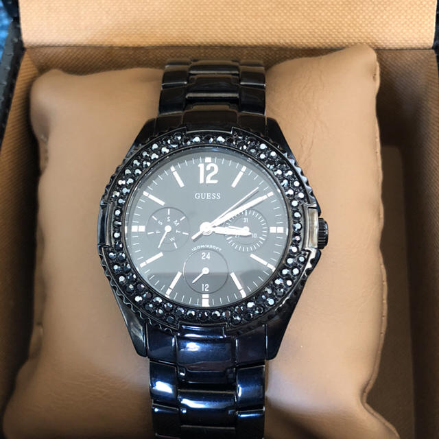 Guess Guess 時計 キャンディポップ 文字盤黒 の通販 By Avenue Shop ゲスならラクマ