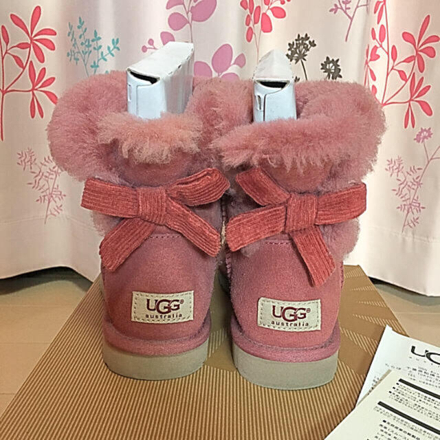 UGG(アグ)のことみん様 専用です レディースの靴/シューズ(ブーツ)の商品写真