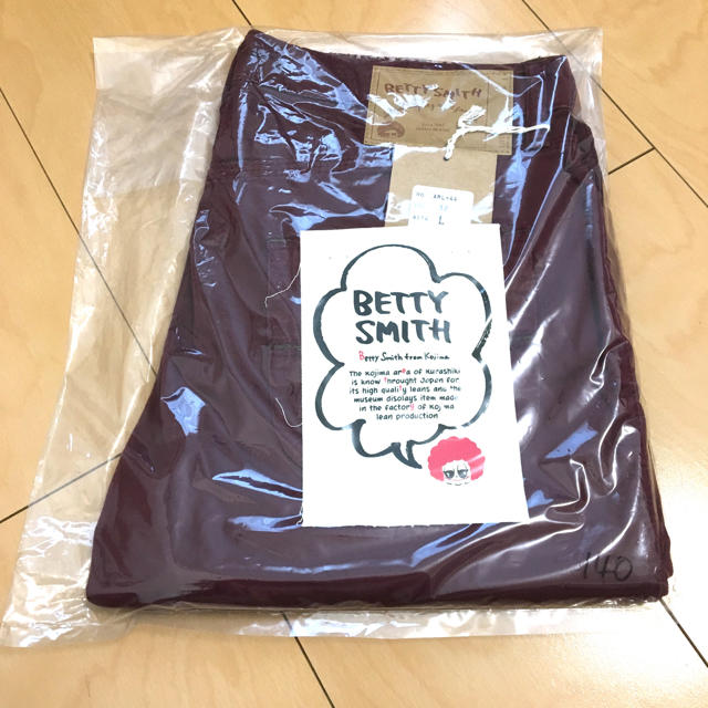 Betty Smith(ベティスミス)のるる様専用  ベティスミス パンツ ワイン レディースのパンツ(カジュアルパンツ)の商品写真