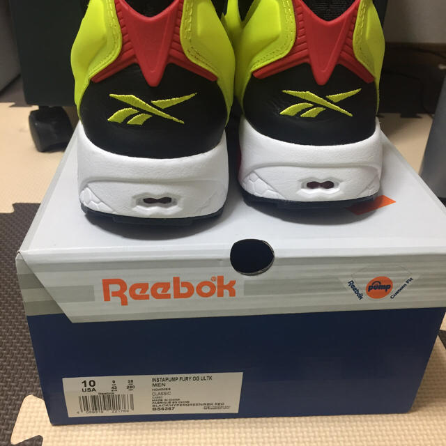 Reebok(リーボック)のReebok Insta Pump Fury Ultraknit CITRON メンズの靴/シューズ(スニーカー)の商品写真