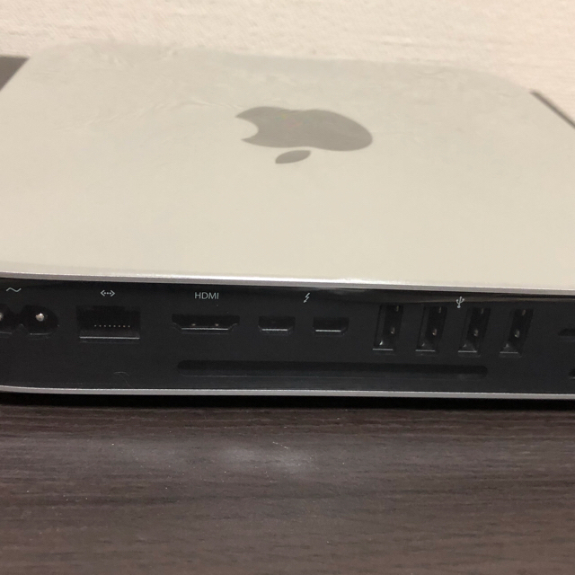 Mac (Apple)(マック)のMac mini 2014 スマホ/家電/カメラのPC/タブレット(デスクトップ型PC)の商品写真