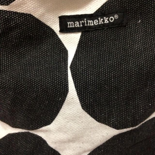 marimekko(マリメッコ)のマリメッコドット柄ショルダー レディースのバッグ(ショルダーバッグ)の商品写真