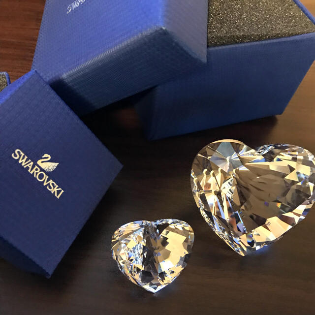 スワロフスキー 置物 ハート セット 今日限定値下げ!! レディース ...