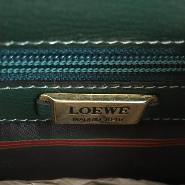 LOEWE(ロエベ)の売約済み    新品未使用  LOEWEベラスケス レディースのバッグ(ショルダーバッグ)の商品写真