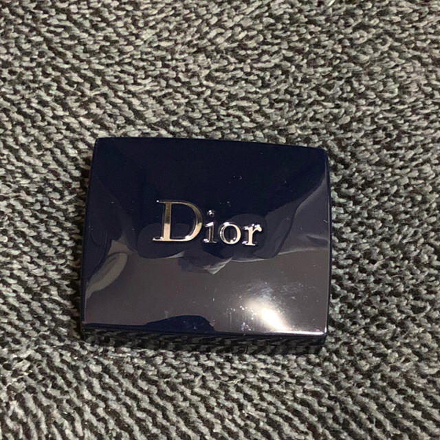 Christian Dior(クリスチャンディオール)のディオール☆アイシャドウ コスメ/美容のベースメイク/化粧品(アイシャドウ)の商品写真