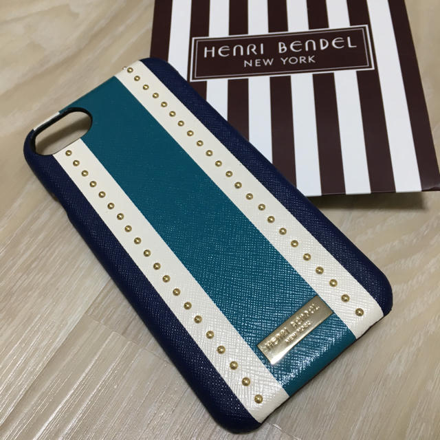 Henri Bendel(ヘンリベンデル)のヘンリベンデル iPhone ケース カバー スマホ/家電/カメラのスマホアクセサリー(iPhoneケース)の商品写真