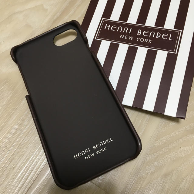 Henri Bendel(ヘンリベンデル)のヘンリベンデル iPhone ケース カバー スマホ/家電/カメラのスマホアクセサリー(iPhoneケース)の商品写真