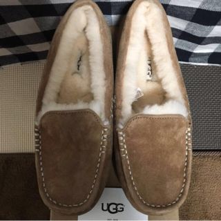 アグ(UGG)のyyy様専用‼︎【新品】UGG アンスレー モカシン（チェスナット:25㎝）(スリッポン/モカシン)