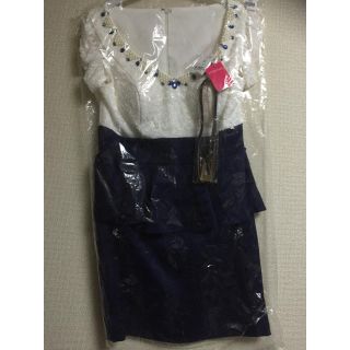 ジュエルズ(JEWELS)の【新品】JEWELS ヘプラムドレス XL ネイビー(ミニドレス)