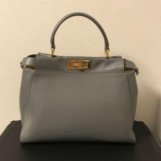 フェンディ(FENDI)のFENDI フェンディ ピーカブー(ハンドバッグ)