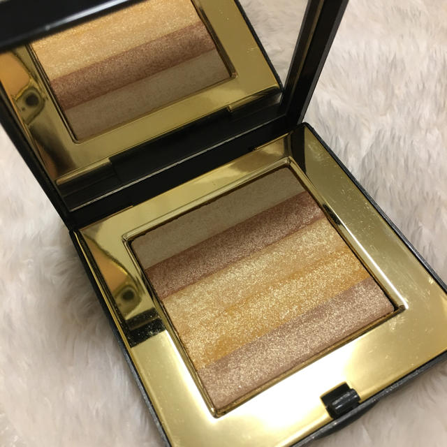 BOBBI BROWN(ボビイブラウン)のほぼ新品♡シマーブリック ゴールド コスメ/美容のベースメイク/化粧品(フェイスカラー)の商品写真