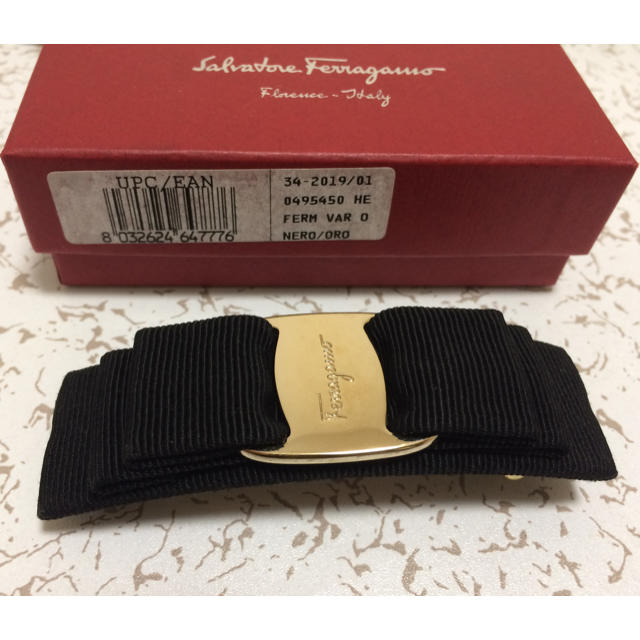 Salvatore Ferragamo(サルヴァトーレフェラガモ)のフェラガモバレッタ レディースのヘアアクセサリー(バレッタ/ヘアクリップ)の商品写真