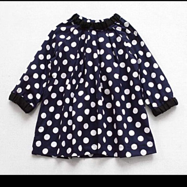 ビッグドット スモックワンピース 120 キッズ/ベビー/マタニティのキッズ服女の子用(90cm~)(ワンピース)の商品写真