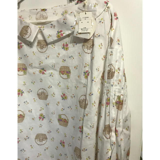 franche lippee(フランシュリッペ)のらんまる様☆フランシュリッペ バスケットねこ ブラウス 新品 レディースのトップス(シャツ/ブラウス(長袖/七分))の商品写真