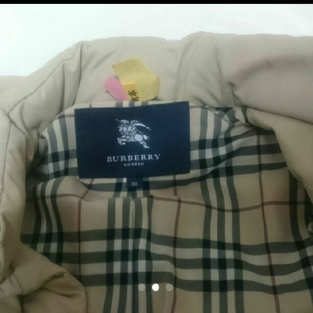 BURBERRY(バーバリー)のバーバリーダウンコート レディースのジャケット/アウター(ダウンコート)の商品写真