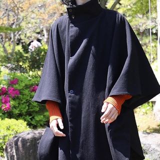 YANTOR ヤントル Boiled Wool Kesa Coat 黒色(トレンチコート)