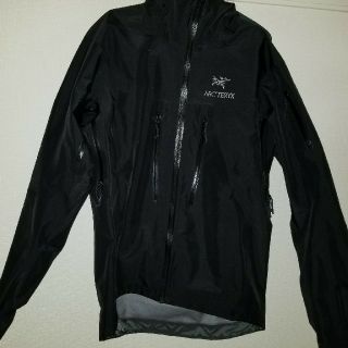 アークテリクス(ARC'TERYX)のアークテリクス 最新モデル アルファSVジャケット 新品未使用 国内正規品(マウンテンパーカー)