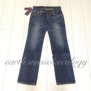 アースミュージックアンドエコロジー(earth music & ecology)の新品♡earth×LEVI'S デニム(デニム/ジーンズ)