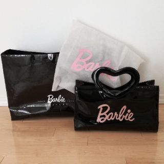 バービー(Barbie)のBarbie　バック　エナメル　ブラック(ハンドバッグ)