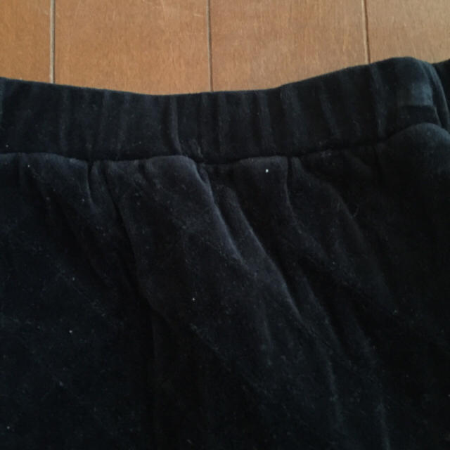 FOXEY(フォクシー)のFOXEY タイトスカート ベロア フリー ブラック レディースのスカート(ひざ丈スカート)の商品写真