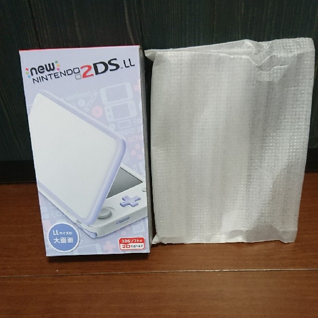 ニンテンドー2DS(ニンテンドー2DS)の2DS LL の箱のみ‼️☆本体なし エンタメ/ホビーのゲームソフト/ゲーム機本体(携帯用ゲーム機本体)の商品写真