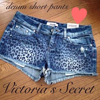 ヴィクトリアズシークレット(Victoria's Secret)のPink ショーパンデニム(ショートパンツ)