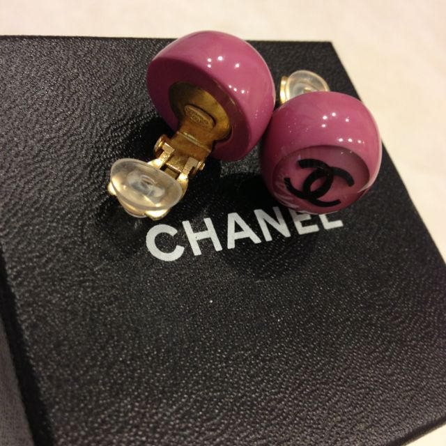 CHANEL(シャネル)のレア☆シャネル☆イヤリング レディースのアクセサリー(イヤリング)の商品写真