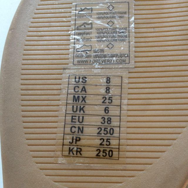 FOREVER 21(フォーエバートゥエンティーワン)の25cm☆サンダル レディースの靴/シューズ(サンダル)の商品写真