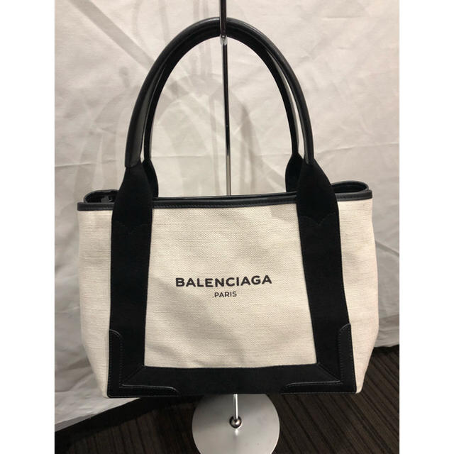 話題の行列 Balenciaga - バレンシアガ⭐️ネイビーカバス⭐️美品⭐️正規品 ハンドバッグ