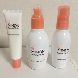 ミノン(MINON)の専用ページ  (フェイスクリーム)