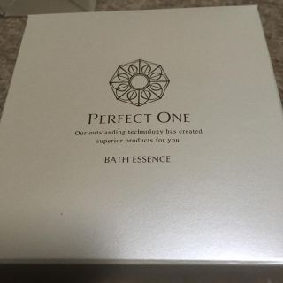 パーフェクトワン(PERFECT ONE)のパーフェクトワン バスエッセンス(入浴剤/バスソルト)