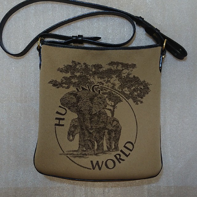 HUNTING WORLD(ハンティングワールド)のハンティングワールド ショルダーバッグ USED レディースのバッグ(ショルダーバッグ)の商品写真