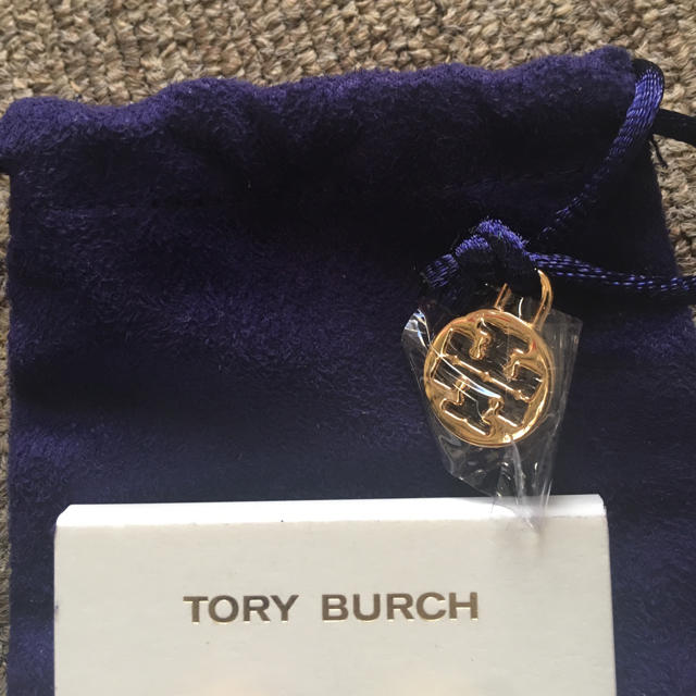 Tory Burch(トリーバーチ)のトリーバーチ ピアス アクセサリー TORY BURCH レディース ゴールド  レディースのアクセサリー(ピアス)の商品写真