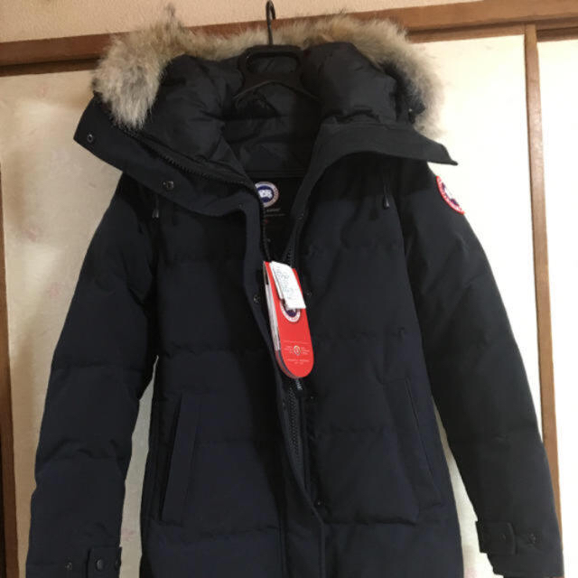 CANADA GOOSE(カナダグース)の希少のMサイズ レディースのジャケット/アウター(ダウンコート)の商品写真