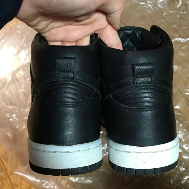 NIKE(ナイキ)の最終値下げ☆ナイキ dunk lux sp 24.5cm 黒 美品 メンズの靴/シューズ(スニーカー)の商品写真