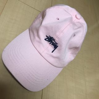 ステューシー(STUSSY)のステューシー ピンク キャップ(キャップ)