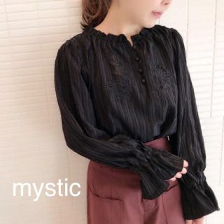 ミスティック(mystic)の今季新作❁﻿ミスティック モチーフハイネックブラウス(シャツ/ブラウス(長袖/七分))