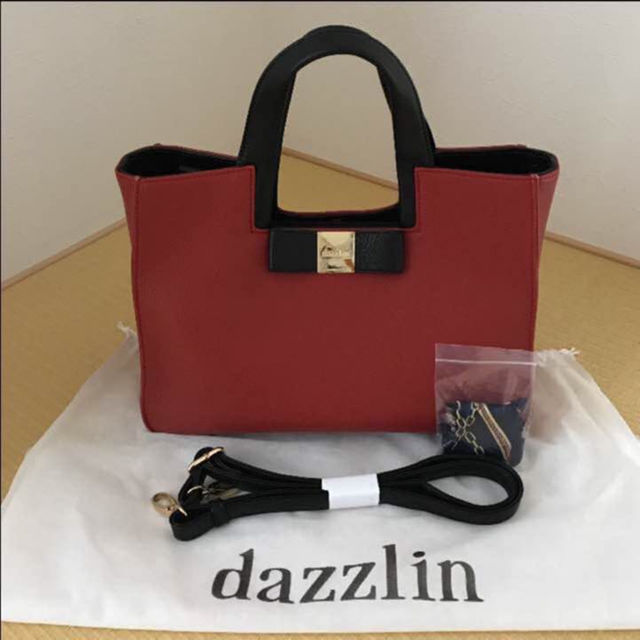 dazzlin(ダズリン)の#262  dazzlin（ダズリン） バッグ  スカーフ未使用 レディースのバッグ(ショルダーバッグ)の商品写真