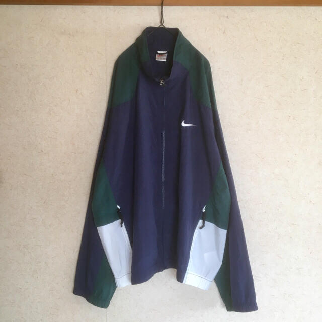 NIKE(ナイキ)のNIKE vintage90's Nylon Jackets XL 銀タグ メンズのジャケット/アウター(ナイロンジャケット)の商品写真