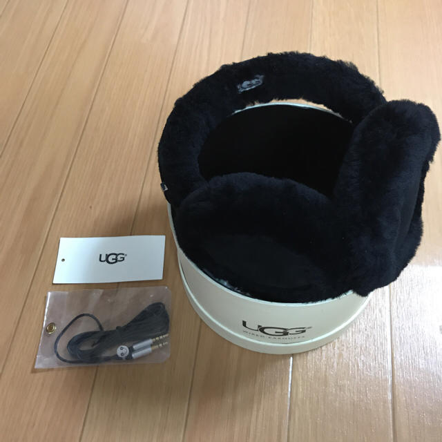 UGG 新品未使用 ヘッドフォン対応イヤーマフ