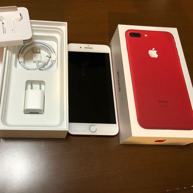 iPhone 7 PLUS 128GB RED simフリー おまけ有りスマートフォン本体