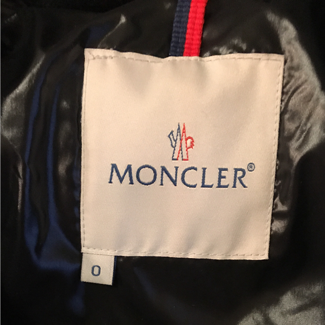 MONCLER レディース 0サイズの通販 by rema's shop｜モンクレールならラクマ - 激安セール 本物になります。
モンクレール 在庫高評価