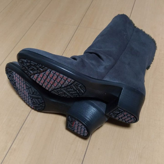 新品　23.5cm　グレー　ゴアテックス　ブーツ　トップドライ　2way レディースの靴/シューズ(ブーツ)の商品写真