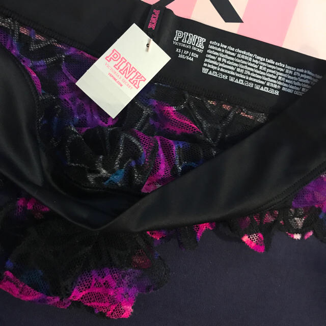 Victoria's Secret(ヴィクトリアズシークレット)のビクトリアシークレット １枚1300円 レディースの下着/アンダーウェア(ショーツ)の商品写真