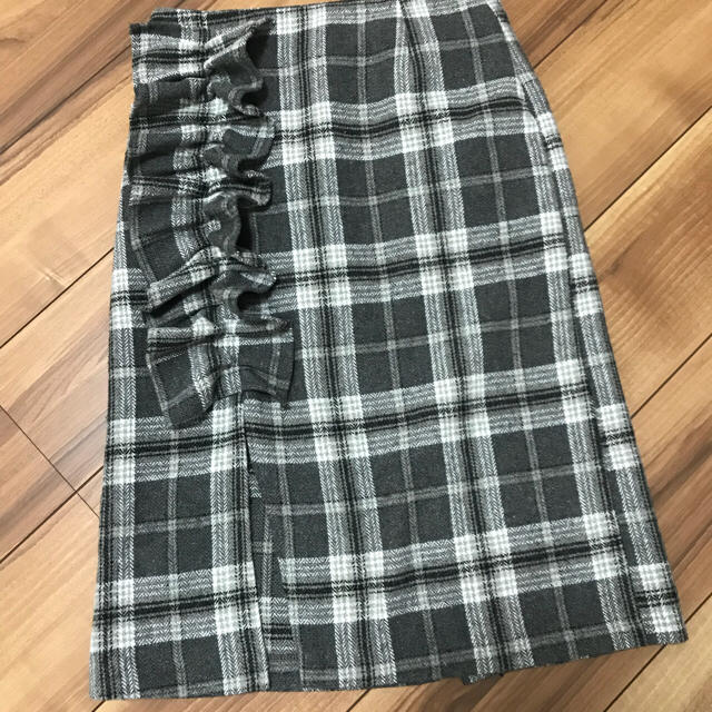 Chesty(チェスティ)のcrea  チェックスカート レディースのスカート(ひざ丈スカート)の商品写真