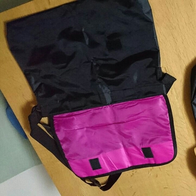 XLARGE(エクストララージ)のXLARGE  ショルダー バッグ ウエスト ポーチ supreme Xgirl メンズのバッグ(その他)の商品写真
