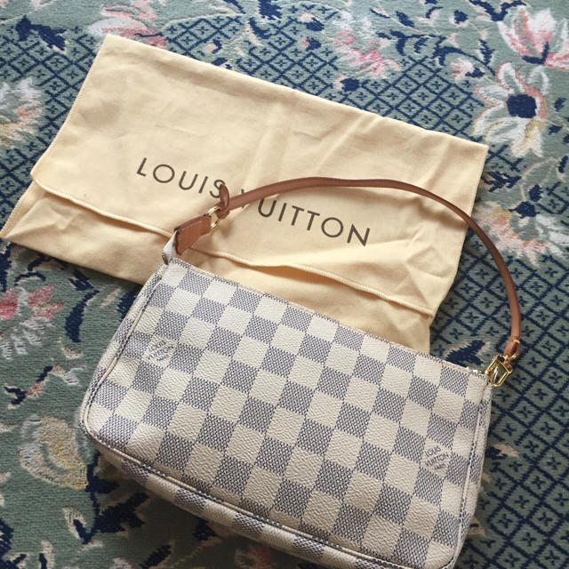 LOUIS VUITTON ルイ ヴィトン ダミエ アズール ポーチ 流行 51.0%OFF